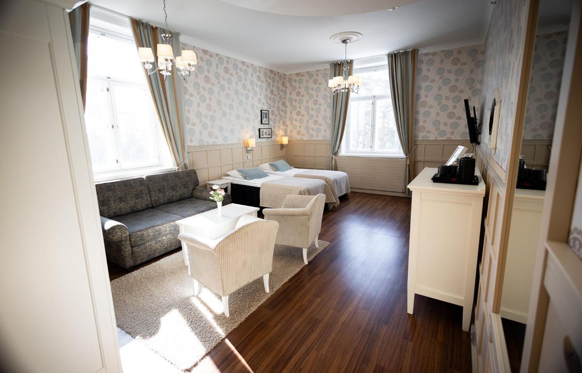 Hotel Kruunupuisto 푼카하류 외부 사진