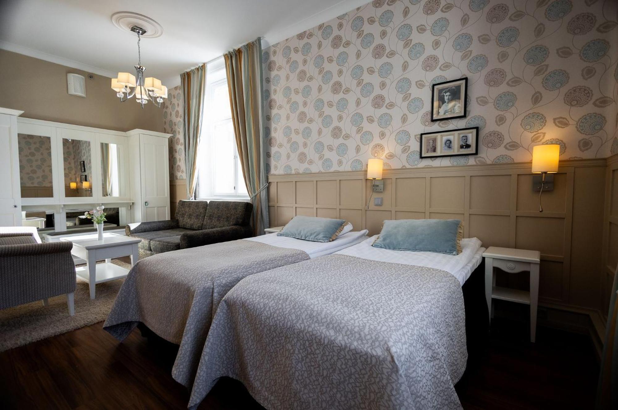 Hotel Kruunupuisto 푼카하류 외부 사진