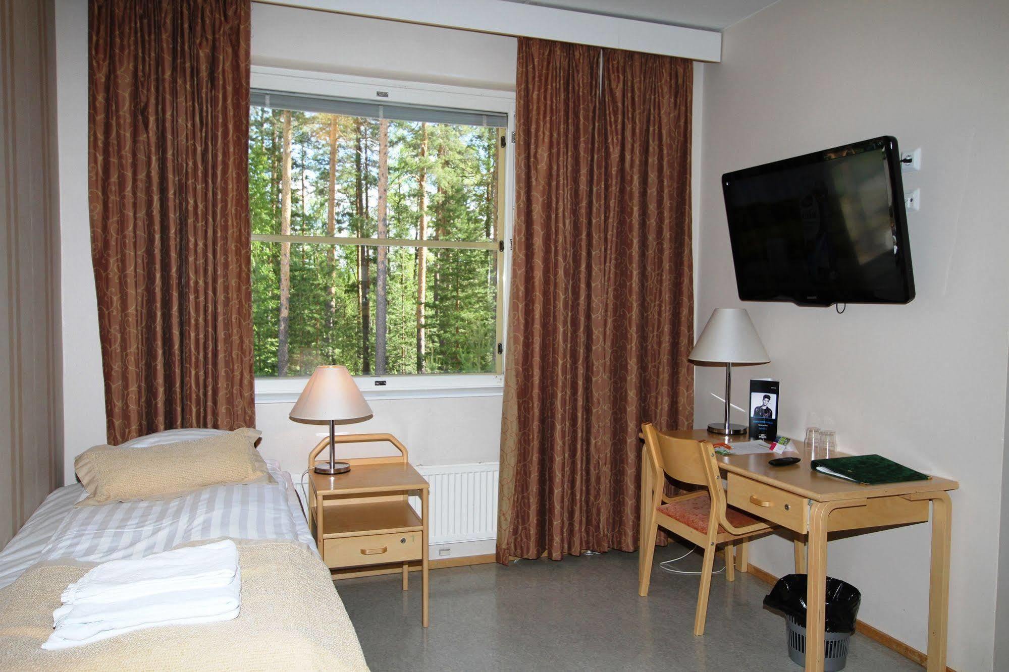 Hotel Kruunupuisto 푼카하류 외부 사진